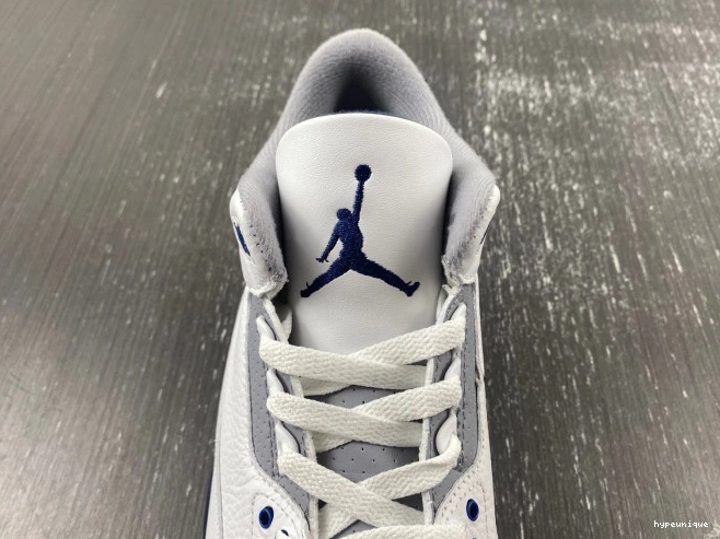 HYPE Jordan Navy 3 CT8532-140 Air Midnight 0814